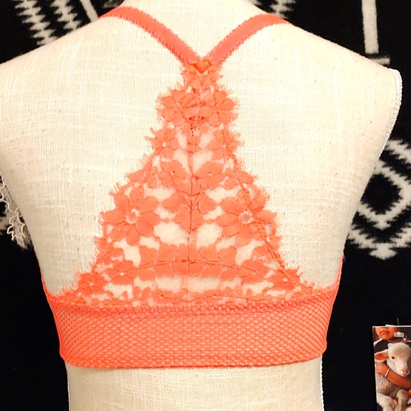 🥰EUC Victoria's Secret Dream Angels Wicked Push Up Front Close Racerback, 32DD - Picture 8 of 13